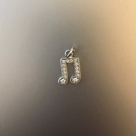 Crystal Music Note Pendant - Picture 1 of 3